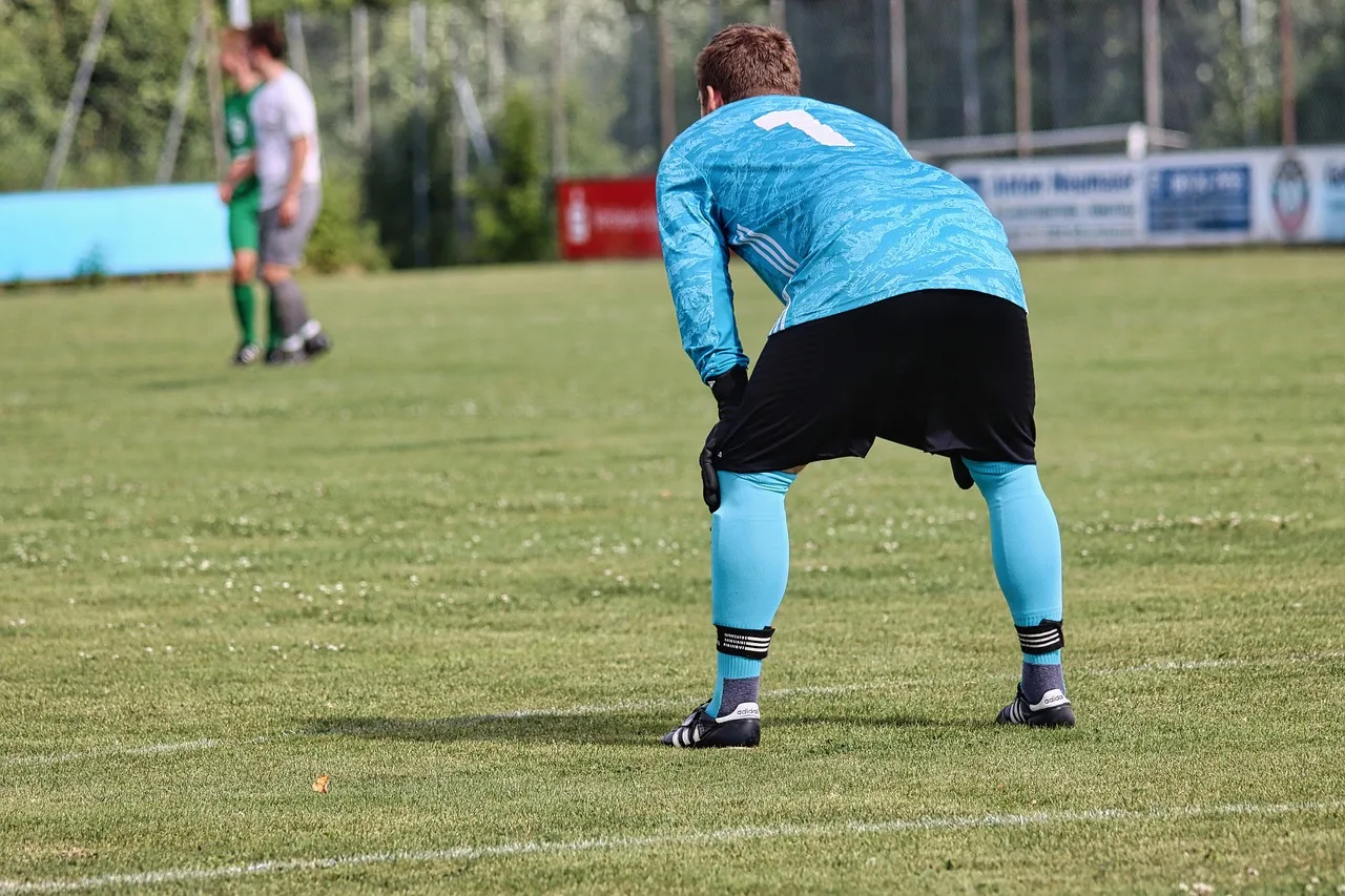 Bramkarz BKS Stal Bielsko-Biała podczas meczu