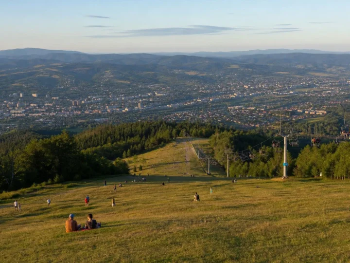 Stok Dębowca nad Bielskiem-Białą latem